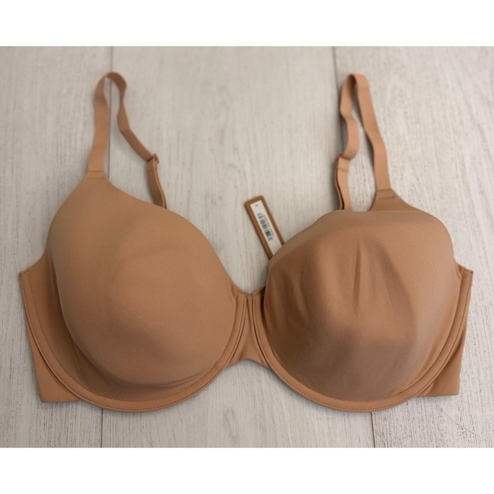 NWT Skims Fits Everybody‎ T-Shirt Bra 38DD Color Clay Nude